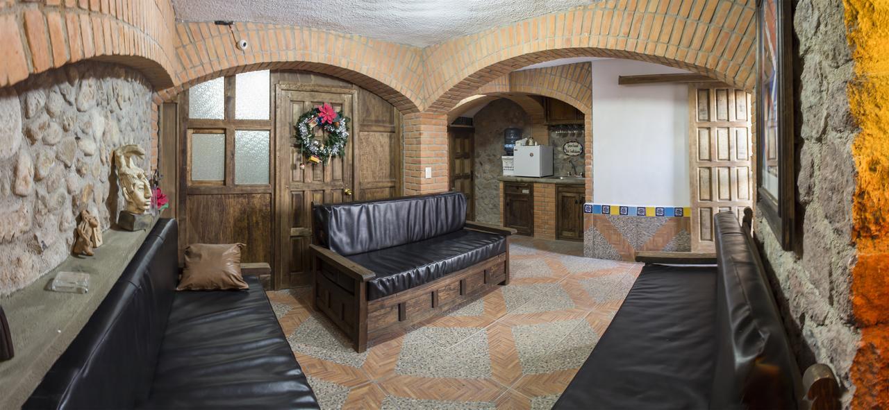 Hostal Calaca 瓜纳华托 外观 照片